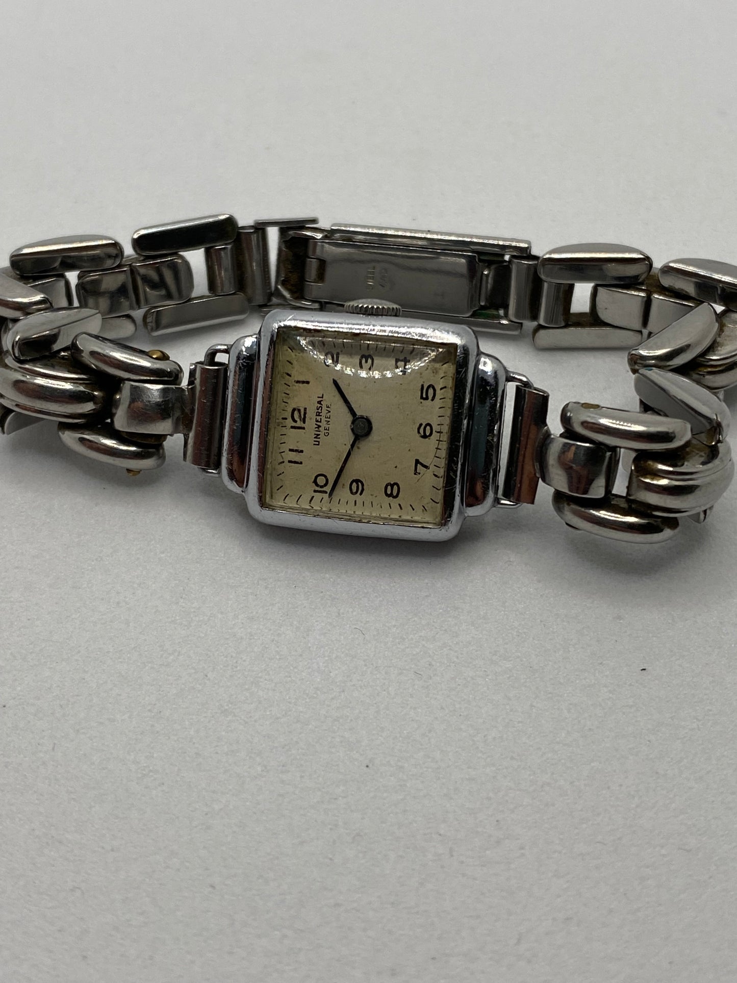 Universal Geneve Rectangular Manual Wind Vintage Ladies Watch