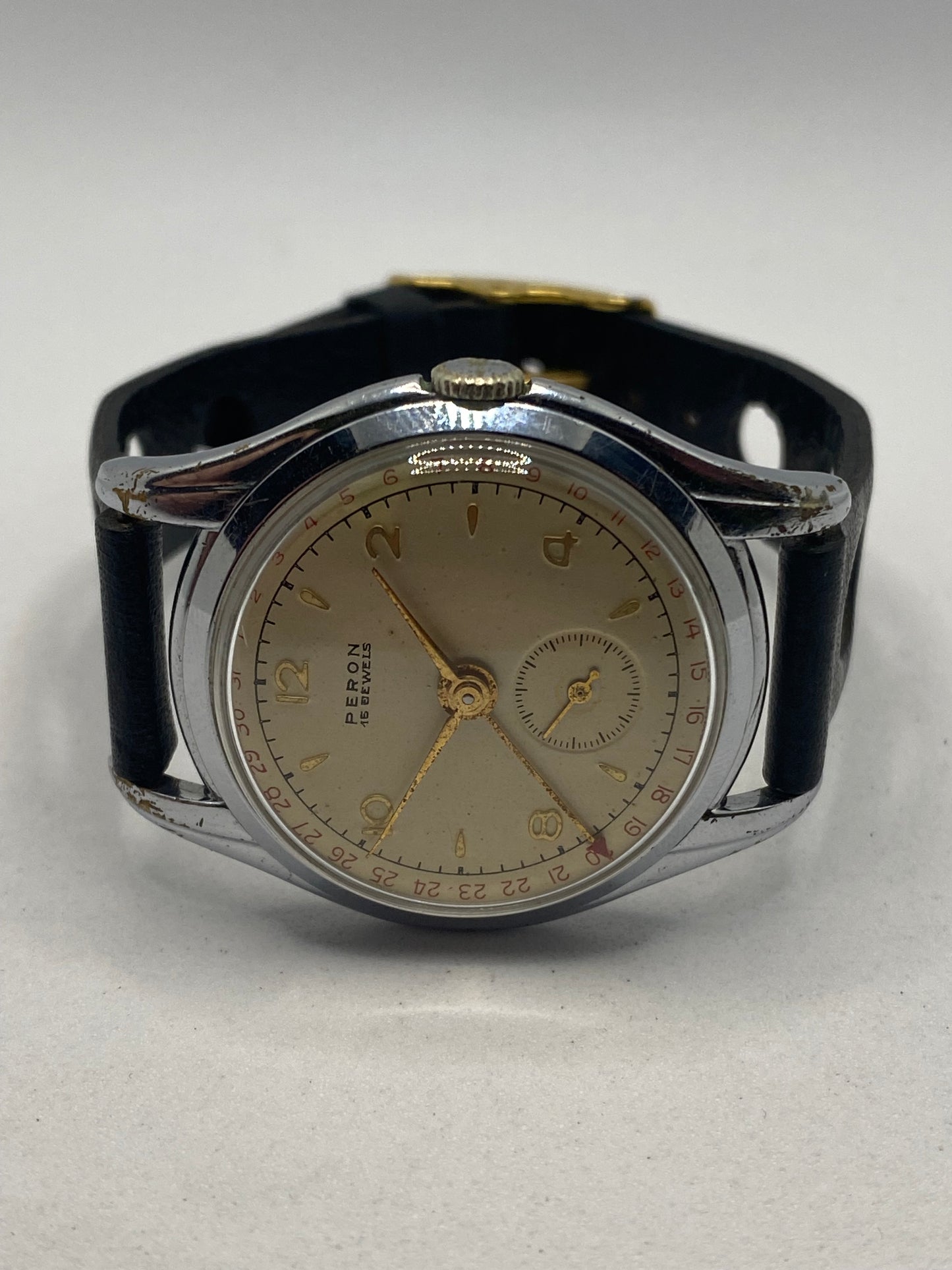 Peron Pointer Date 15 Jewels Vintage Men’s Watch