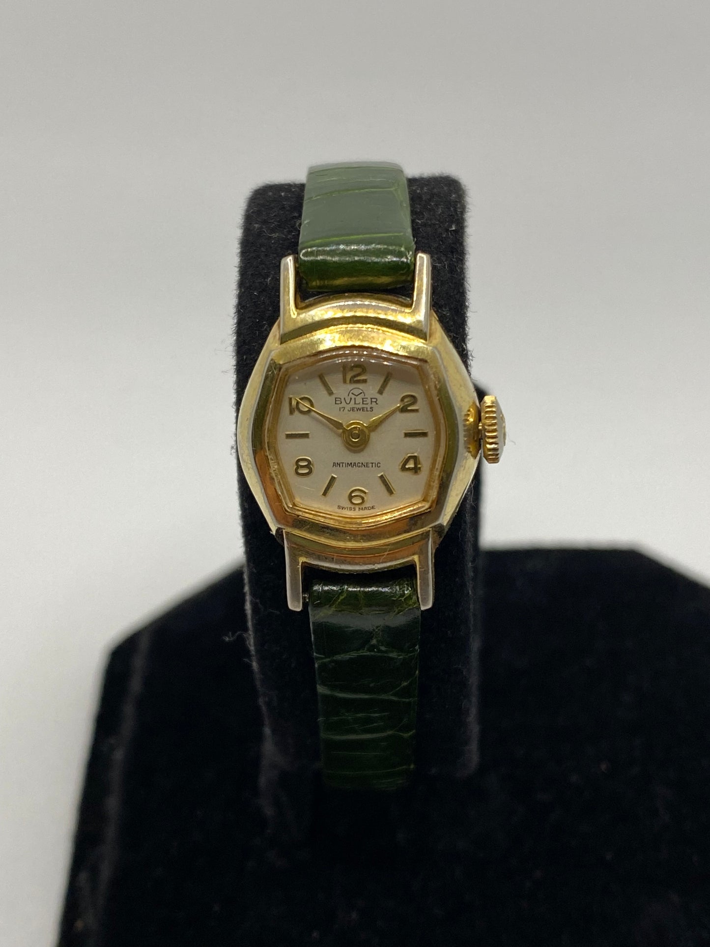 Buler 17 Jewels Gold Plated Manuak Wind Ladies Watch