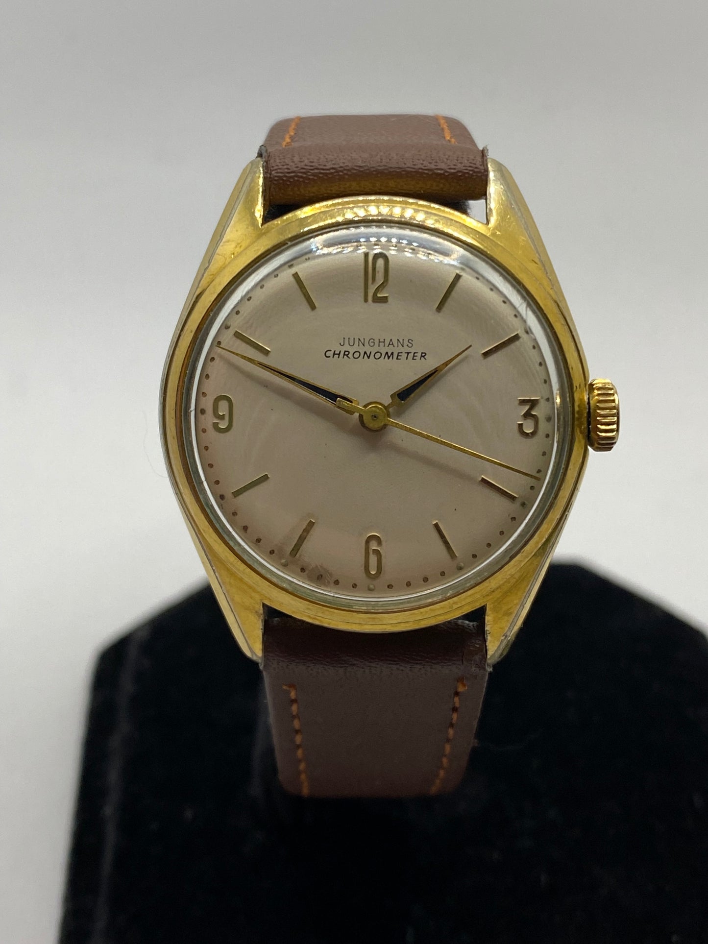 Junghans Chronometer Bauhaus Style Manual Wind Champagne Dial Excellent Condition