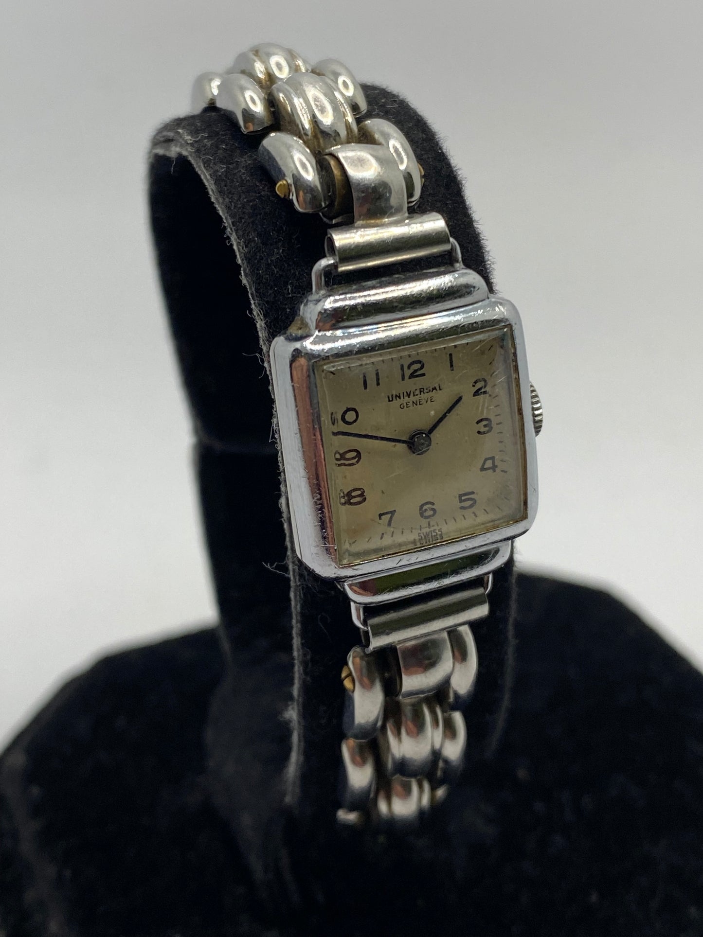 Universal Geneve Rectangular Manual Wind Vintage Ladies Watch