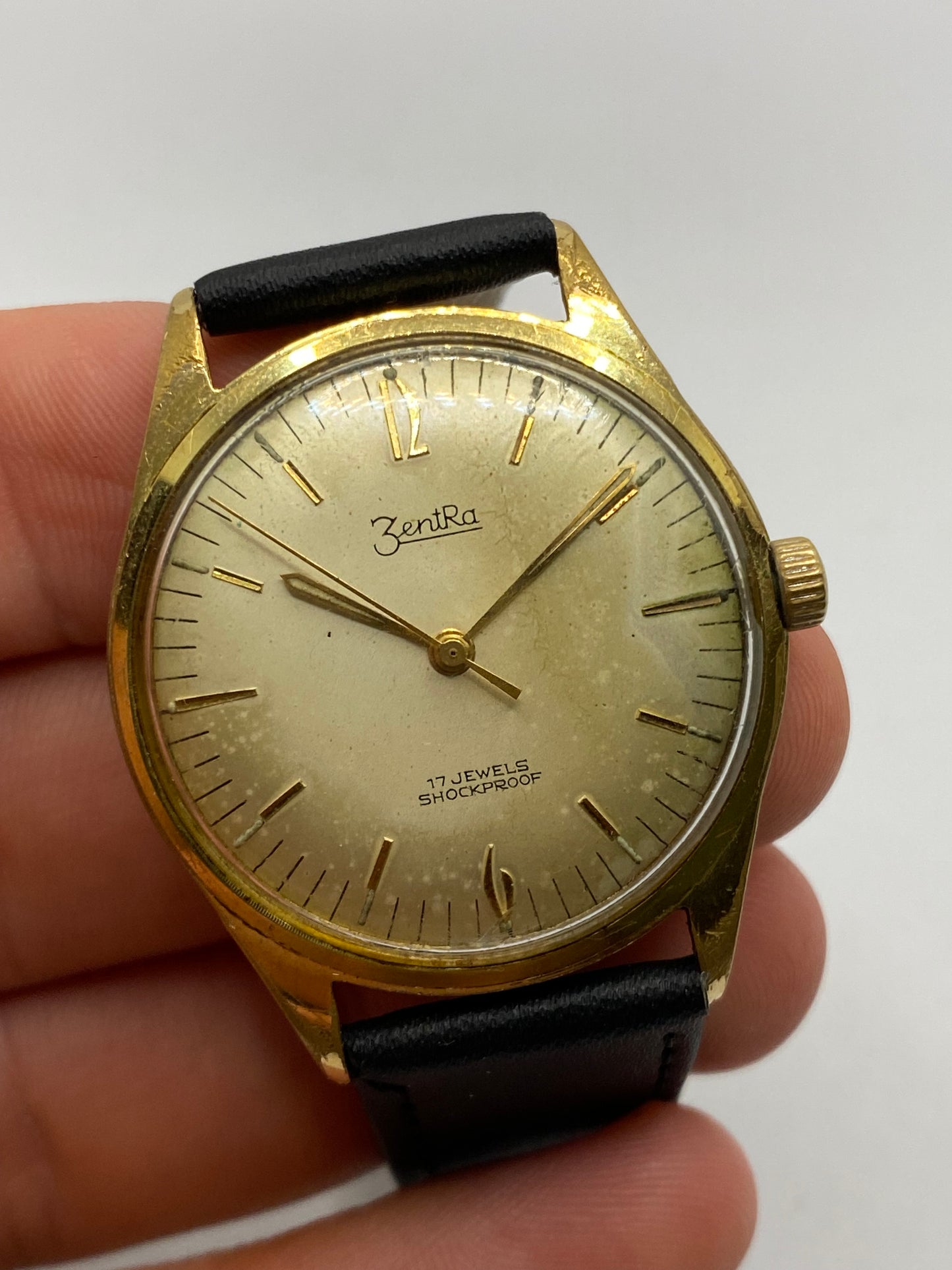 Zentra 17 Jewels Gold Plated Manual Wind Men’s Watch